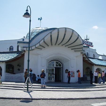 Seminarhotel Goettlesbrunn Екстер'єр фото