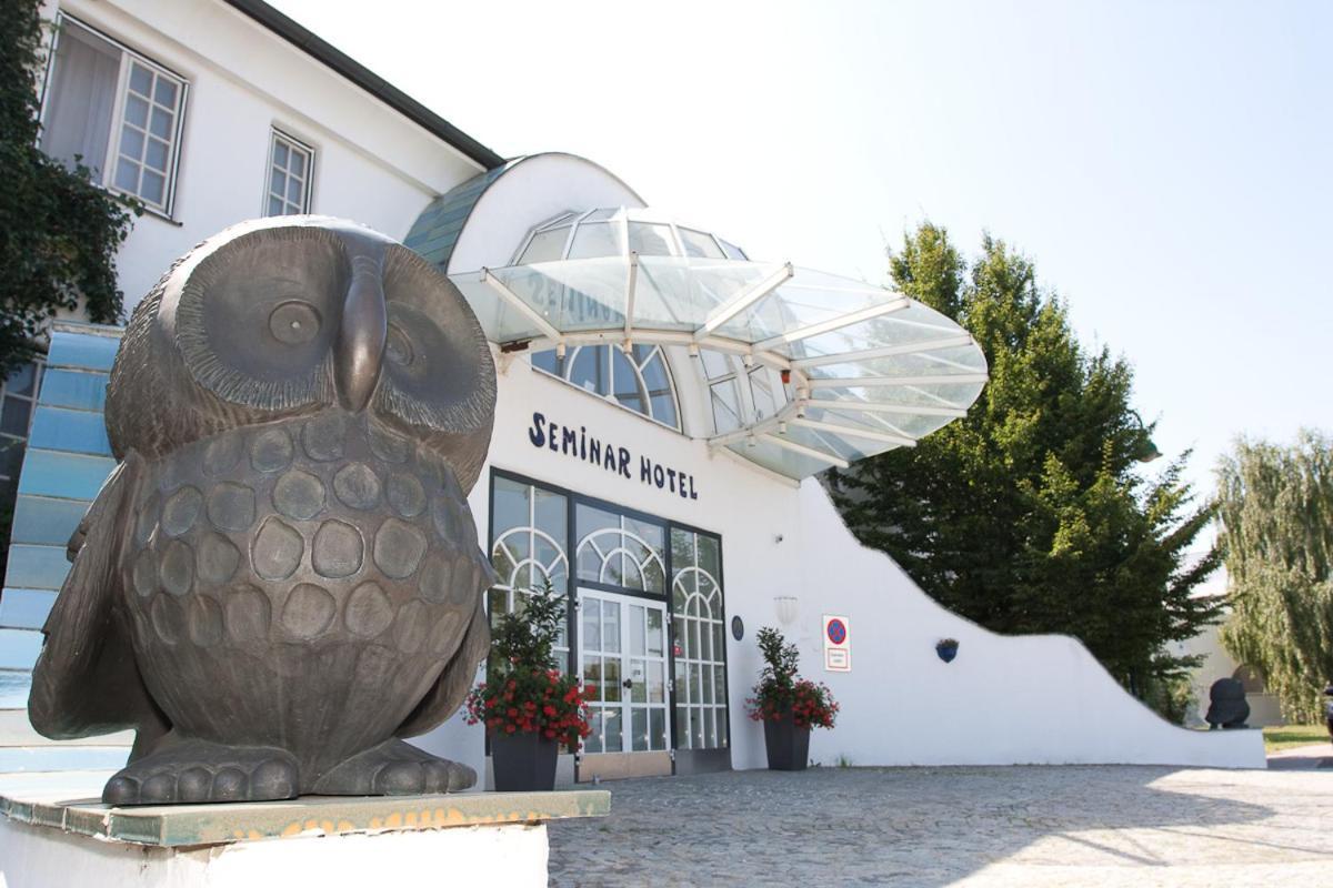 Seminarhotel Goettlesbrunn Екстер'єр фото